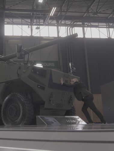 Auf Panzern in die Klimakrise